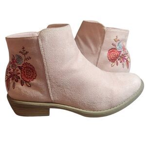 Fabkids Girls Pink Floral Embroidered Zip up Bootie